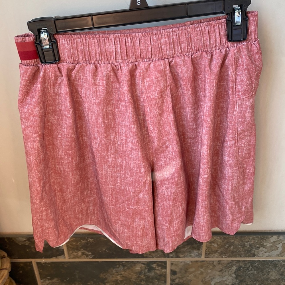 Lulu lemon running shorts